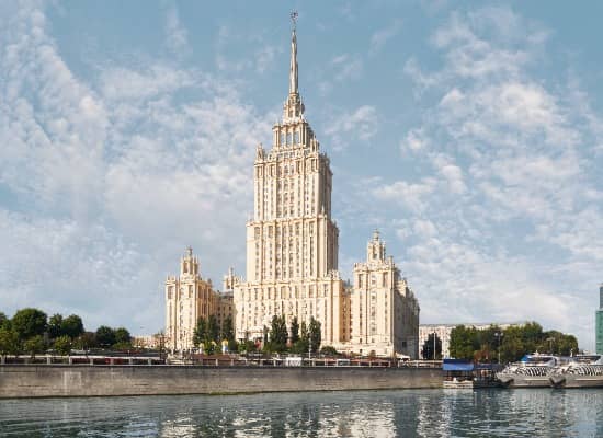 Москва небоскрёбная