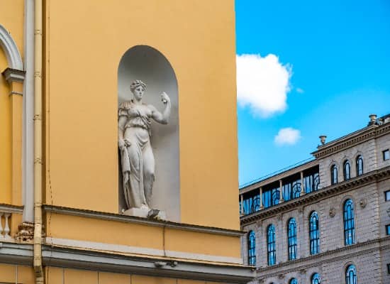 Обзорная экскурсия (Театральный музей).